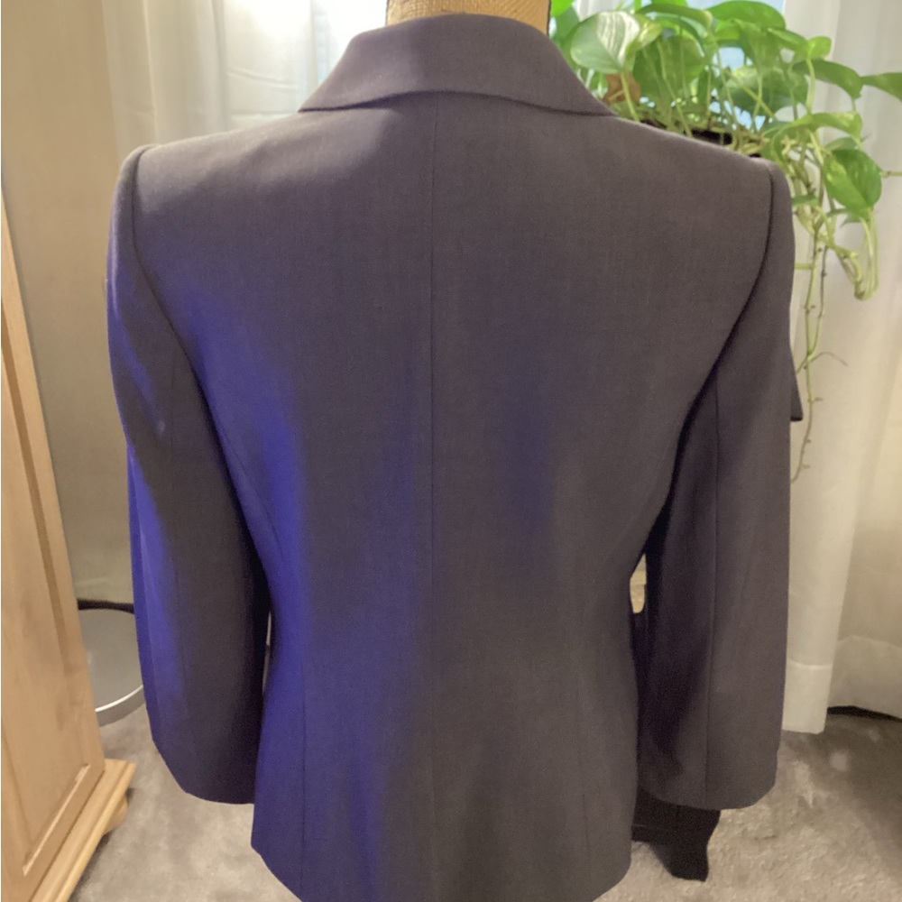 Blazer - Picture 2 of 4